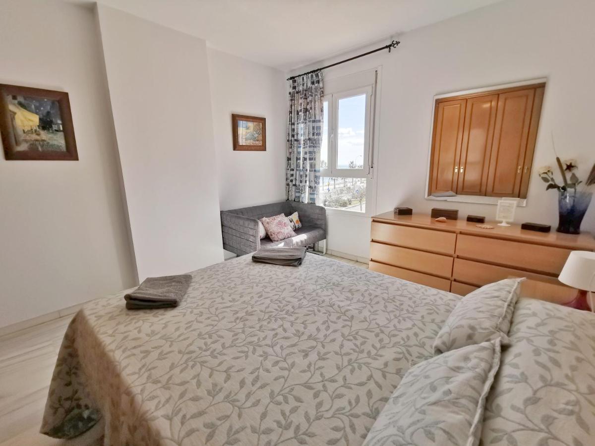Neptuno Apartment: Sun, Beach And Relax In Huelin Málaga Extérieur photo