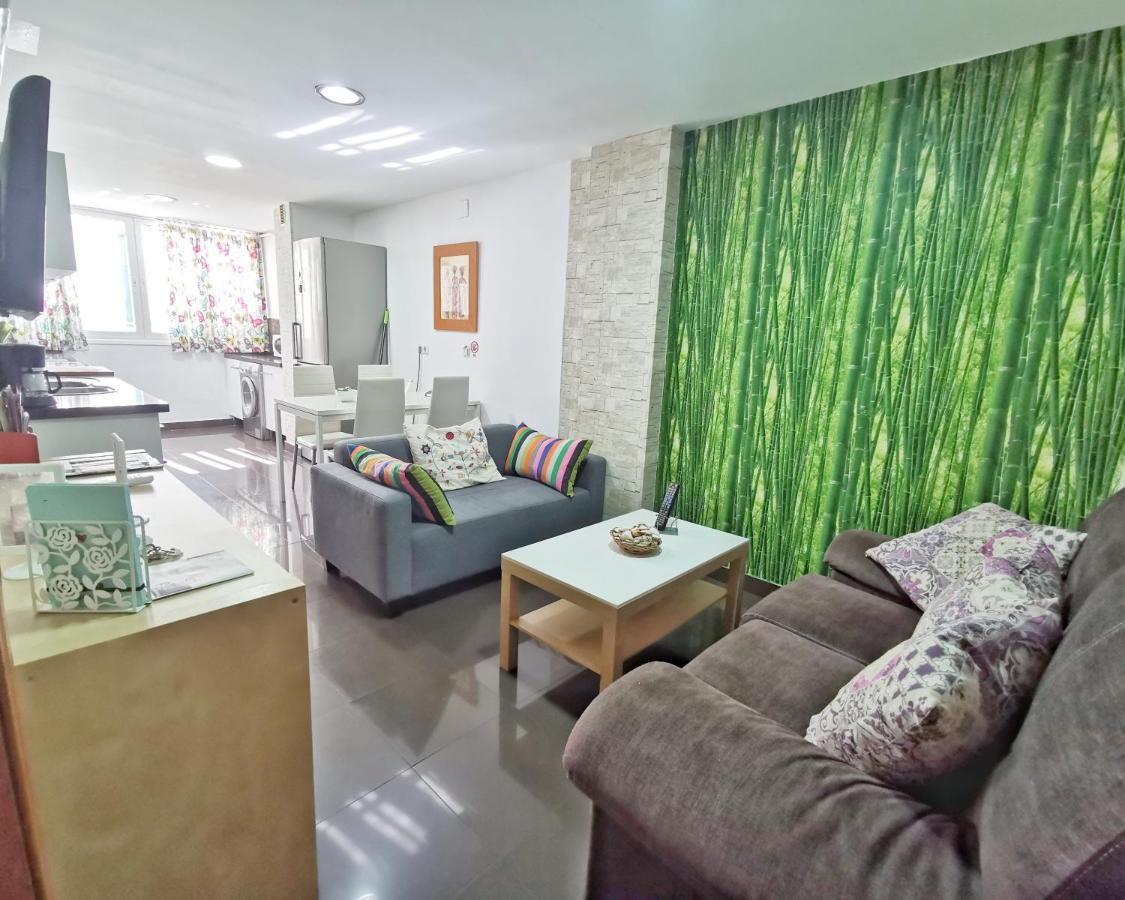 Neptuno Apartment: Sun, Beach And Relax In Huelin Málaga Extérieur photo
